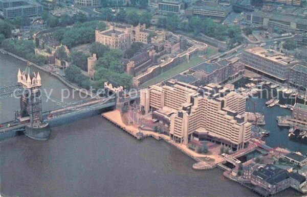 London Fliegeraufnahme Tower-Bridge and Tower-
