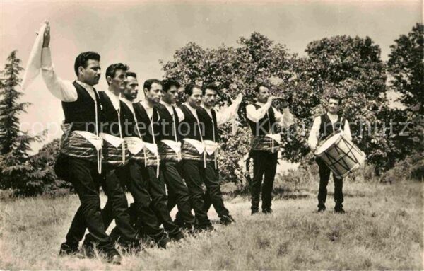 Tanz Taenzer Danseurs Folkloriques Erzourom Türkei T