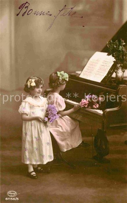 Foto Amag Nr. 61156/5 Kinder Klavier