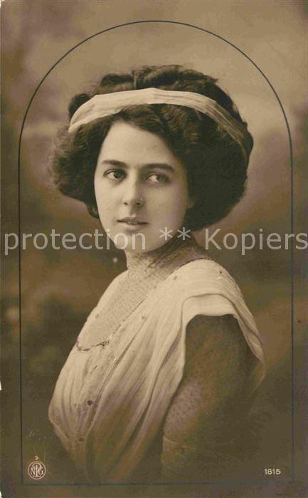 Foto NPG Nr. 1815 Frau