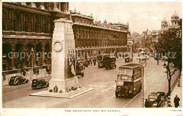 London The Cenotaph and Whitehall Doppeldecker