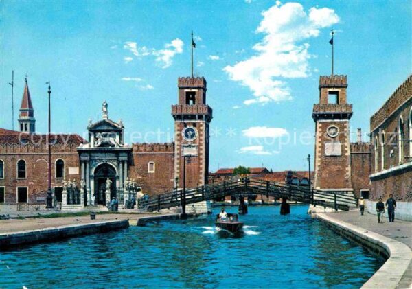Venezia Venedig Arsenale Kanal Brücke Arsenal