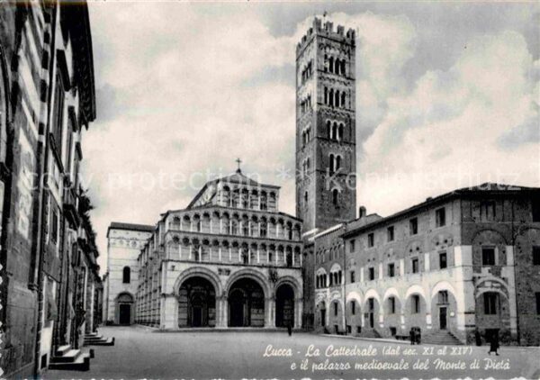 Lucca Cattedrale e il palazzo medioevale del