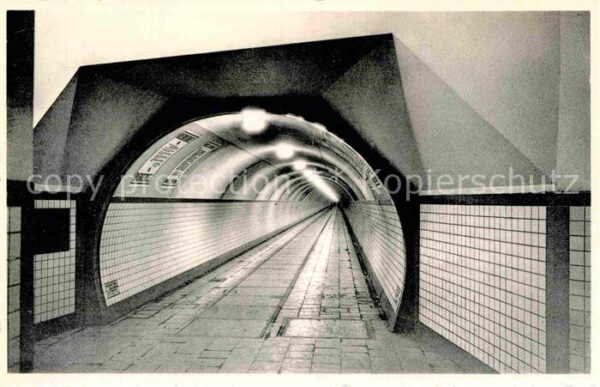 Antwerpen Anvers Tunnel voor voelgangers onder de Scheld