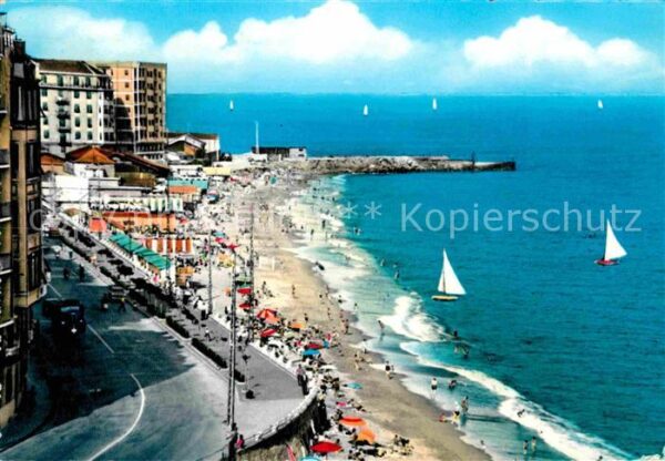 Savona Liguria La bella spiaggia