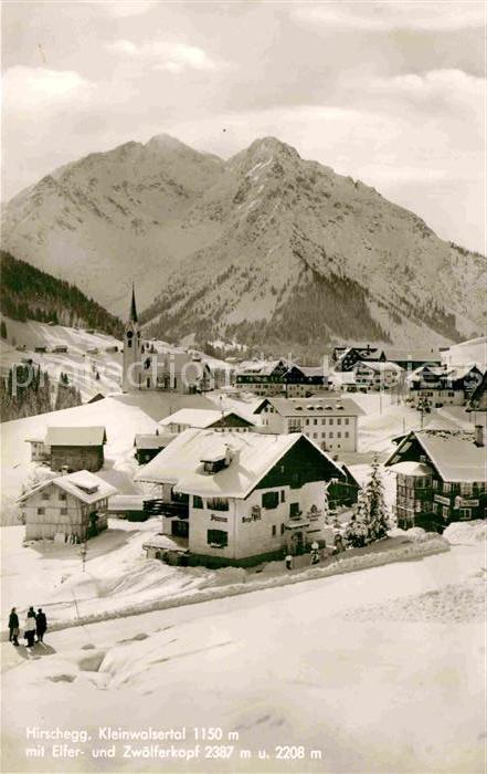 Hirschegg Kleinwalsertal Vorarlberg Kirche Elfer- und Zwölferkopf