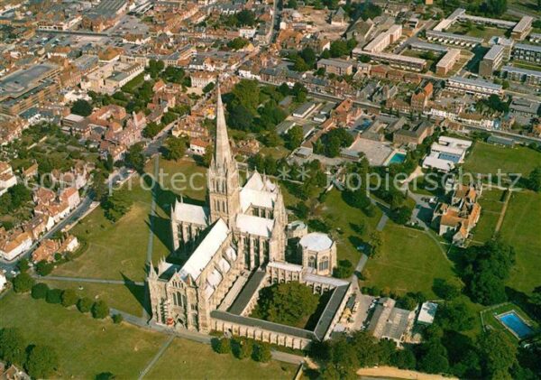 Salisbury Wiltshire Fliegeraufnahme Kathedrale