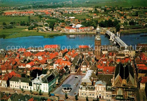 Kampen Niederlande Fliegeraufnahme mit Brücke