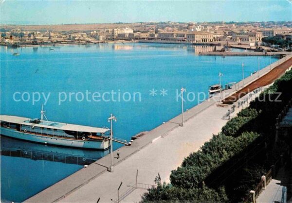 Siracusa Promenade Arethuse du Port Grand