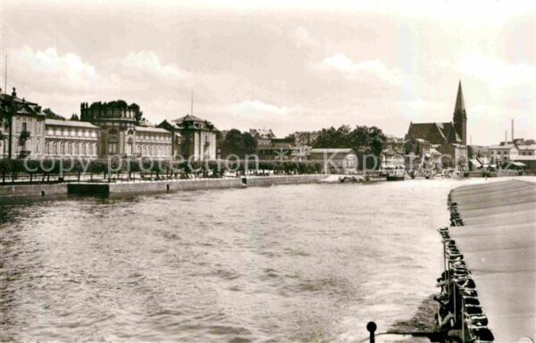 Biebrich Wiesbaden Schifffahrt auf dem Rhein