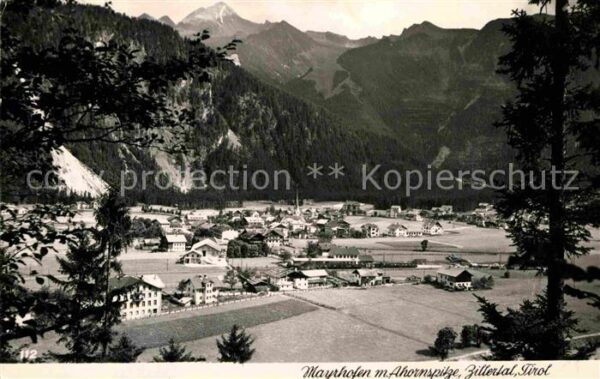 Mayrhofen Zillertal Gesamtansicht mit Ahornspitze Zillertal