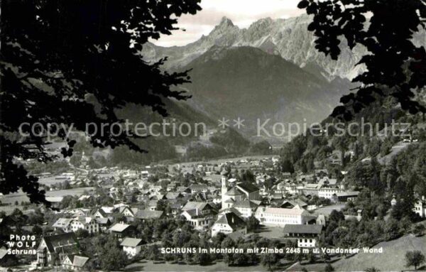 Schruns Vorarlberg Gesamtansicht mit Zimba und Vandanser W