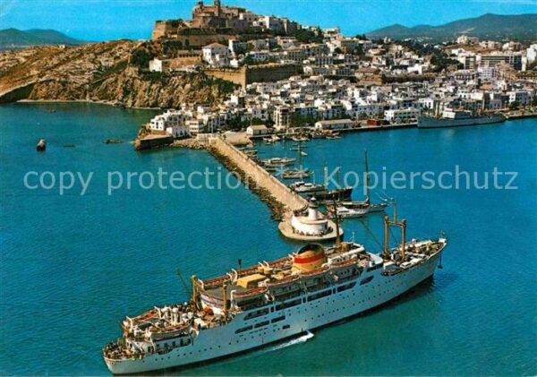 Ibiza Islas Baleares Hafen Passagierschiff Fähre Fliegeraufn