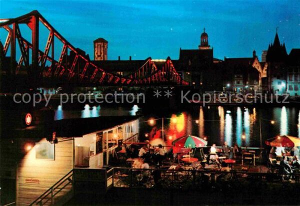 Frankfurt Main Mainufer bei Nacht