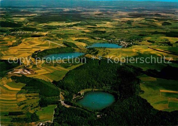 Daun Eifel Fliegeraufnahme Dauner Maare