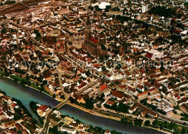 Ulm Donau Fliegeraufnahme mit Ulmer Münster