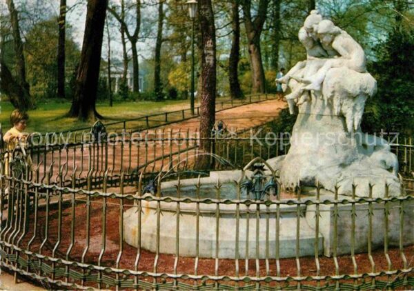 Duesseldorf Märchenbrunnen