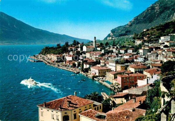 Limone sul Garda Panorama Schiff