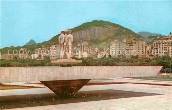 Rio de Janeiro Monumento Aos Herois
