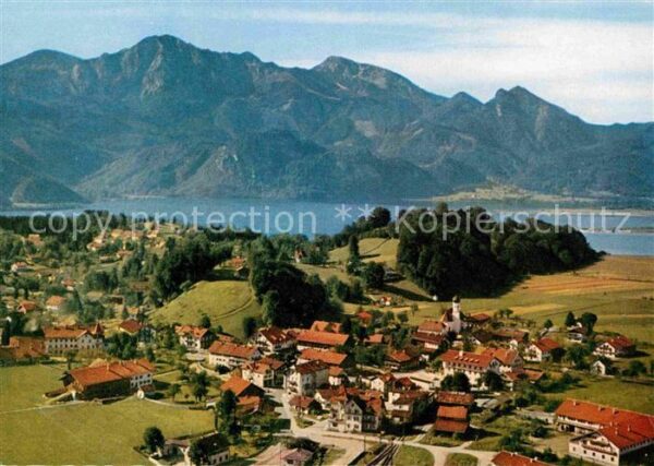 Kochel See Fliegeraufnahme mit Herzogstand und See