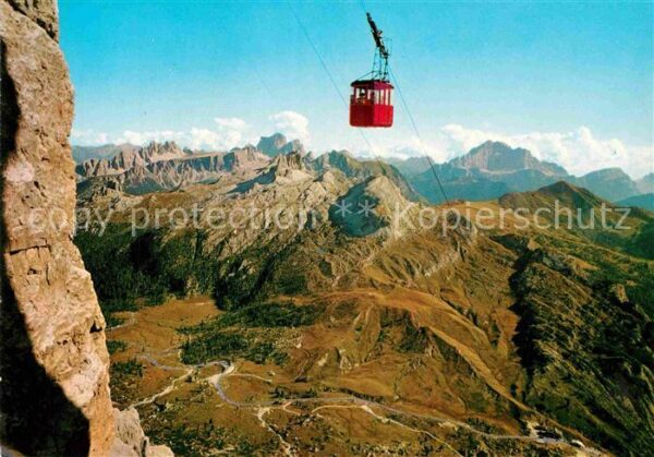 Seilbahn Lagazuoi Dolomiti Passo Falzarego