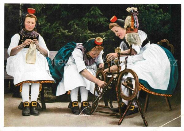 Trachten Hessen Schwalm Spinnrad Stricken