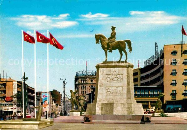 Ankara Atatürk Heykeli ve Ulus