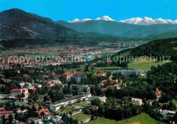 Bad Toelz Fliegeraufnahme mit Isartal Tiroler Alp