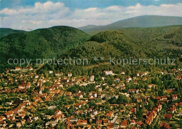 Bad Harzburg Fliegeraufnahme mit Burgberg und Brocke