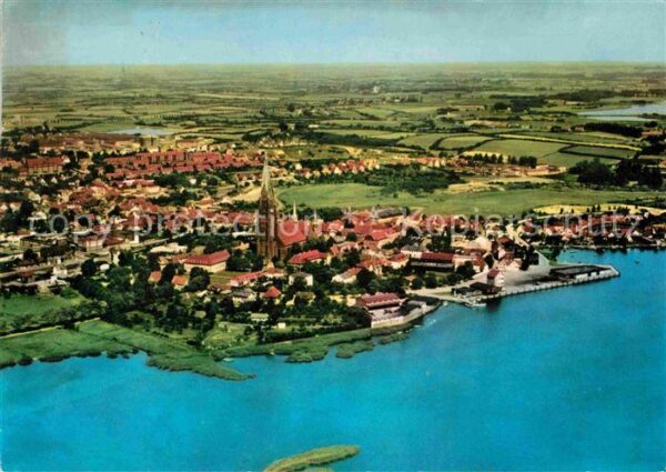 Schleswig Holstein Fliegeraufnahme mit Dom
