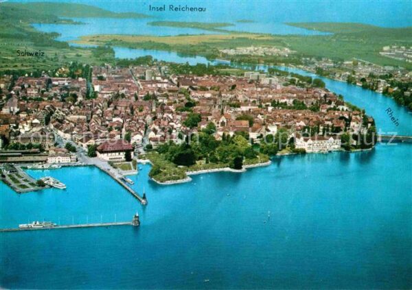 Konstanz Bodensee Fliegeraufnahme mit Hafen