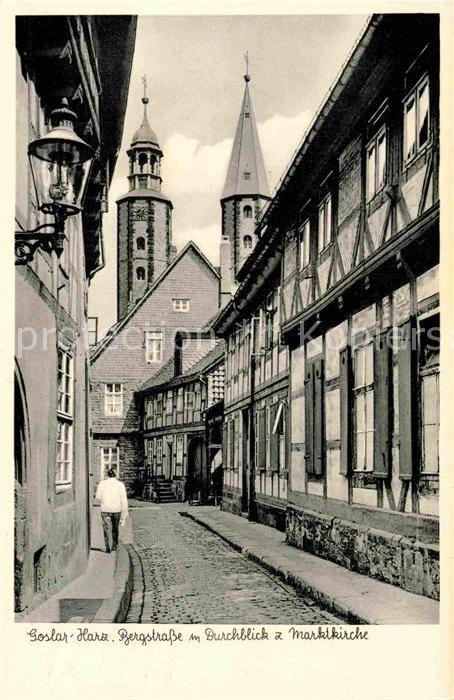 Goslar Bergstraße mit Marktkirche