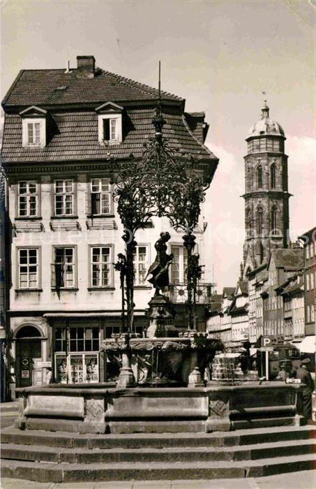 Goettingen Niedersachsen Gänselieselbrunnen Jacobikirche