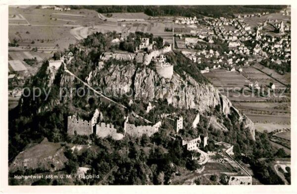 Hohentwiel Fliegeraufnahme Burgruine