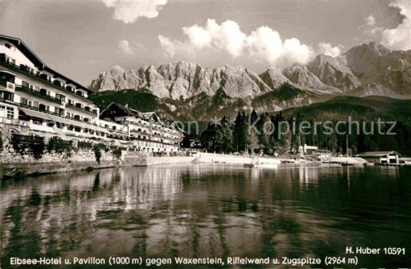 Eibsee Eibsee-Hotel gegen Waxenstein Riffelwan