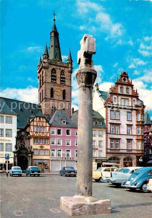 Trier Hauptmarkt mit Marktkreuz und St Gangol