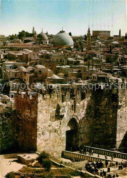 Jerusalem Yerushalayim Damaskustor und Kuppeln der Auferstehun