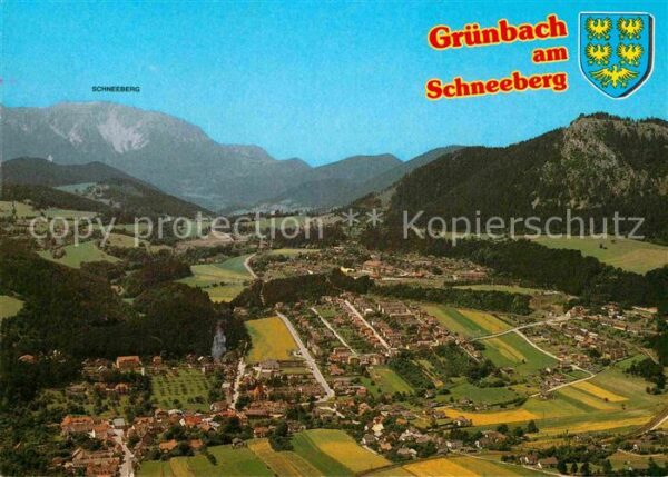 Gruenbach Schneeberg mit Blick zum Schneeberg Fichtelgebirge