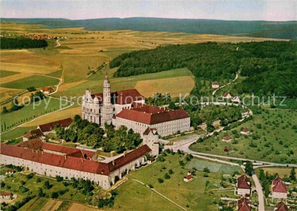 Neresheim Benediktinerkloster Fliegeraufnahme