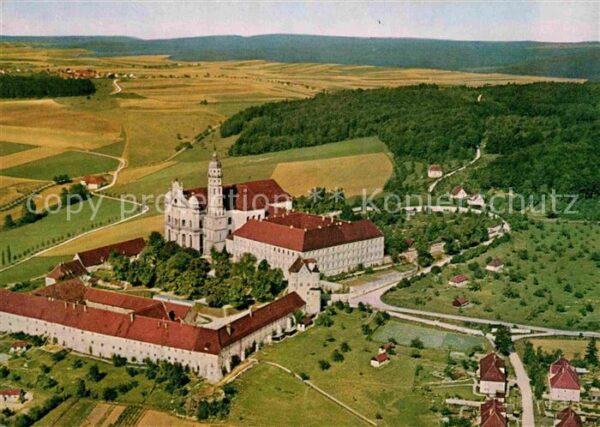 Neresheim Benediktinerkloster Fliegeraufnahme