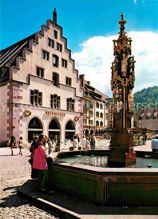 Freiburg Breisgau Münsterplatz Kornhaus Ratskeller Fischb