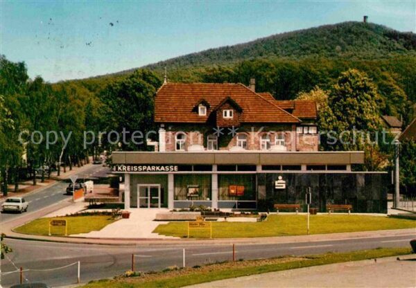 Schieder-Schwalenberg Kreissparkasse Blick zum Kahlenberg Hei