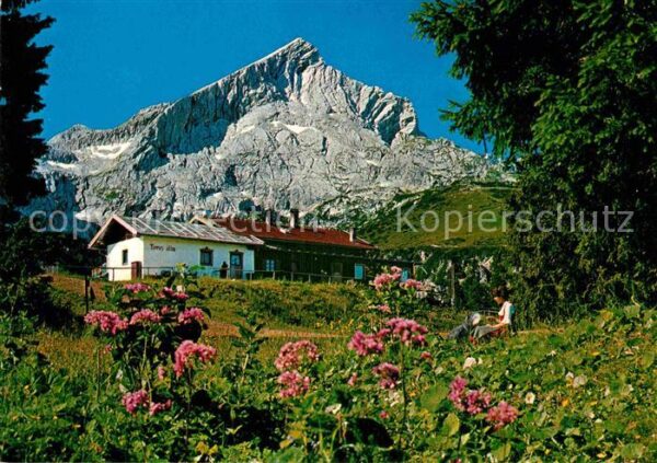 Garmisch-Partenkirchen Kreuzalm am Kreuzeck gegen Alpspitze We