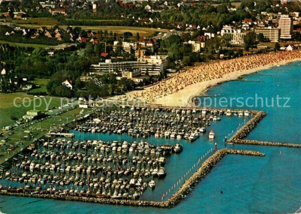 Groemitz Ostseebad Yachthafen Strand Fliegeraufnahme