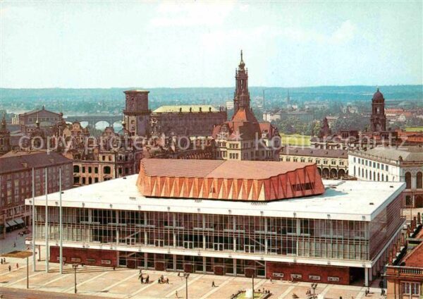 Dresden Blick von der Kreuzkirche zum Kulturpal