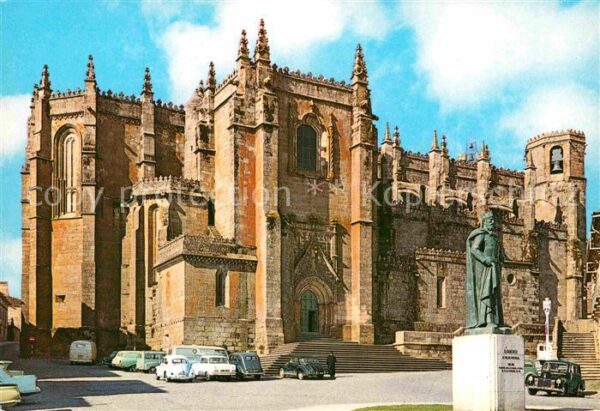 Guarda Portugal Cathedrale de Guarda Place de Luis de C