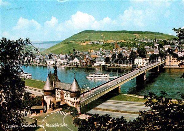 Traben-Trarbach mit Moselbrücke