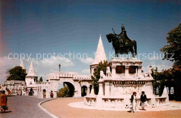 Budapest Fischerbastei und Reiterstandbild St St