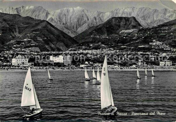 Marina di Massa Panorama dal Mare