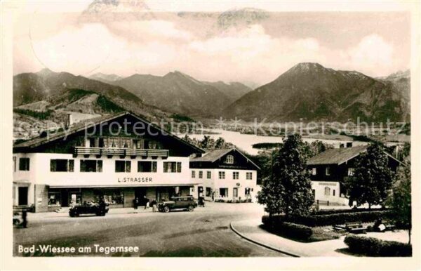 Bad Wiessee Ortsansicht mit Blick zum Tegernsee und